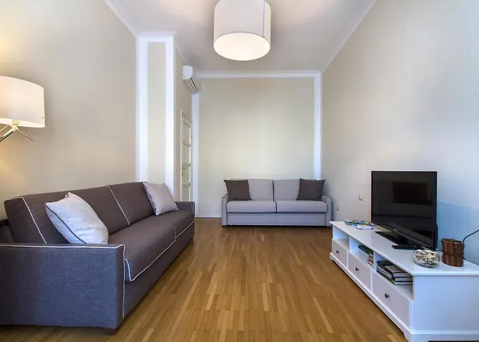 Apartment Papiniano 38
